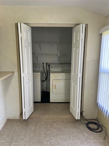12449 ORANGEWOOD CIRCLE 17, Tavares, FL 32778