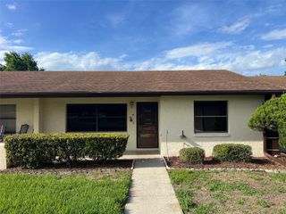 12449 ORANGEWOOD CIRCLE 17, Tavares, FL 32778