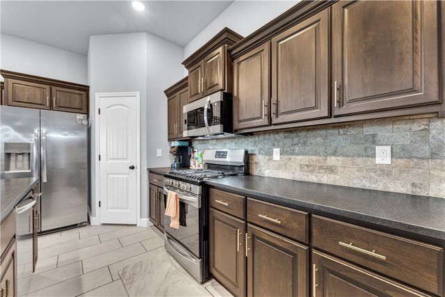 5901 Silas Street, Bentonville, AR 72713