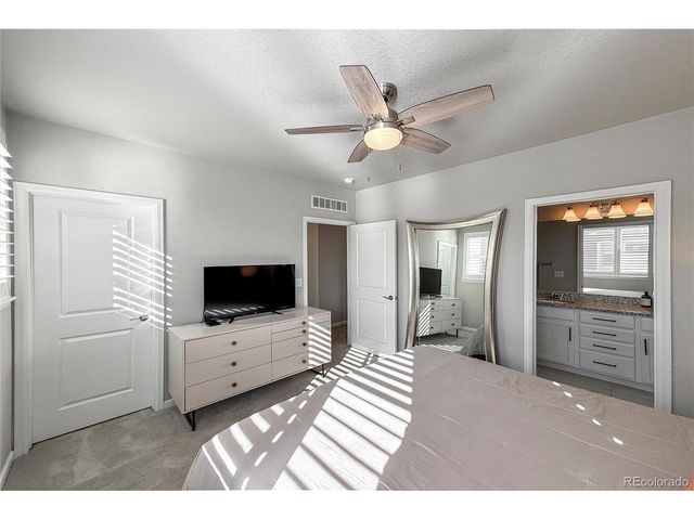 4140 E Warren Ave 6, Denver, CO 80222