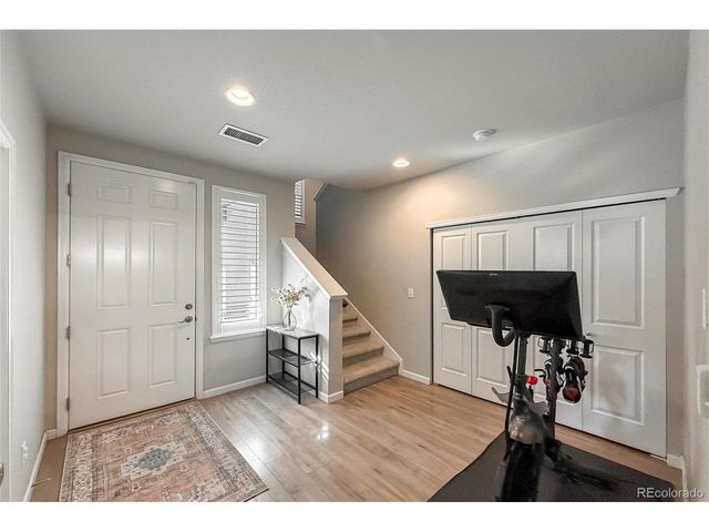 4140 E Warren Ave 6, Denver, CO 80222