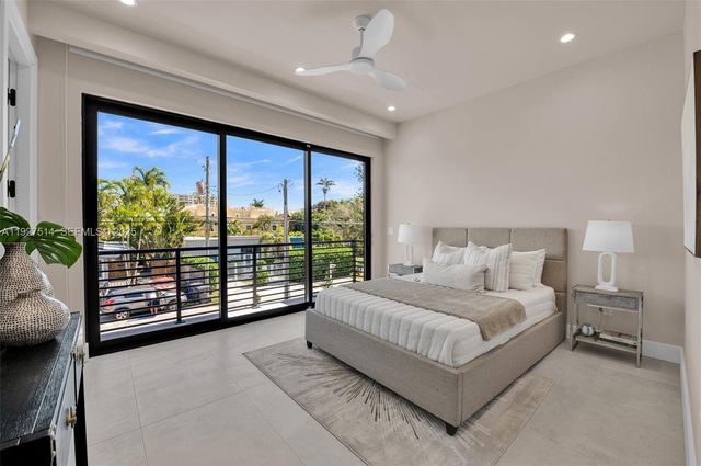 915 NE 17th Ter, Fort Lauderdale, FL 33304