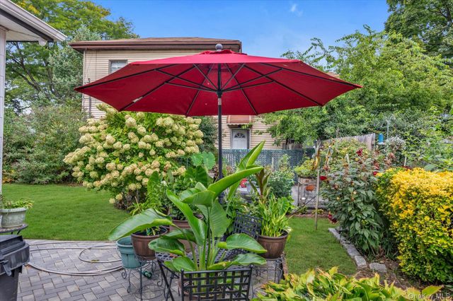 122-33 192nd Street, Springfield Gardens, NY 11413
