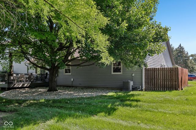 1200 Timber Creek Lane, Greenwood, IN 46142
