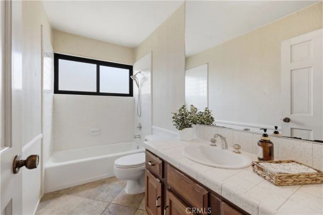 1130 Del Mar Avenue, Laguna Beach, CA 92651