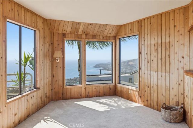 1130 Del Mar Avenue, Laguna Beach, CA 92651