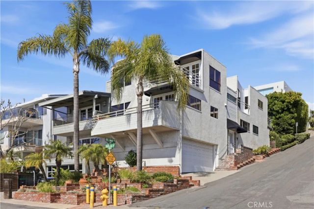 1130 Del Mar Avenue, Laguna Beach, CA 92651