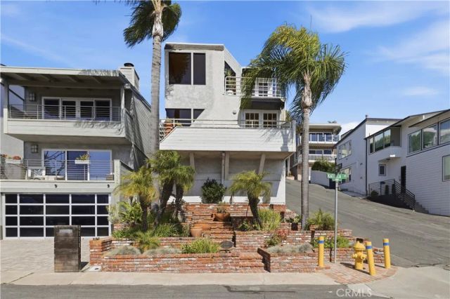 1130 Del Mar Avenue, Laguna Beach, CA 92651