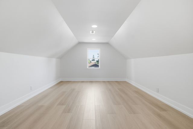 3250 N Olcott Avenue, Chicago, IL 60634