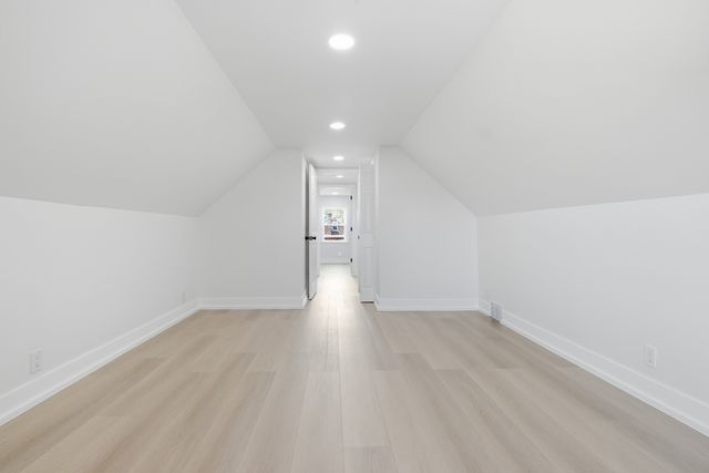 3250 N Olcott Avenue, Chicago, IL 60634
