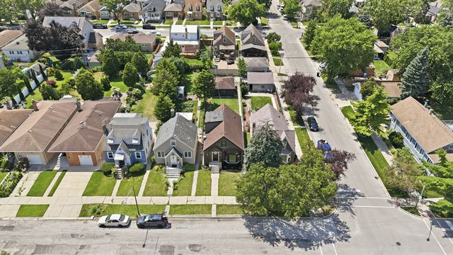 3250 N Olcott Avenue, Chicago, IL 60634