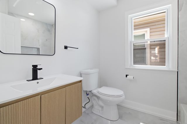 3250 N Olcott Avenue, Chicago, IL 60634