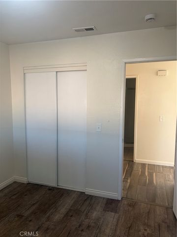 8636 Tamarind, Fontana, CA 92335