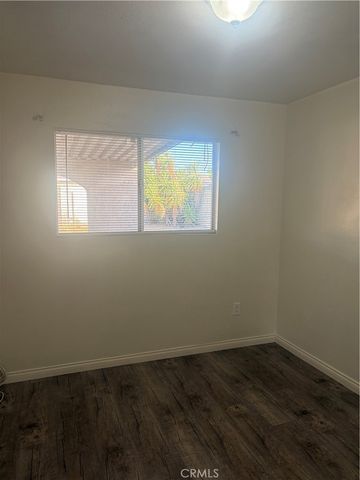 8636 Tamarind, Fontana, CA 92335