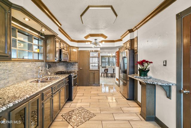 3808 Johnson Avenue, El Paso, TX 79930