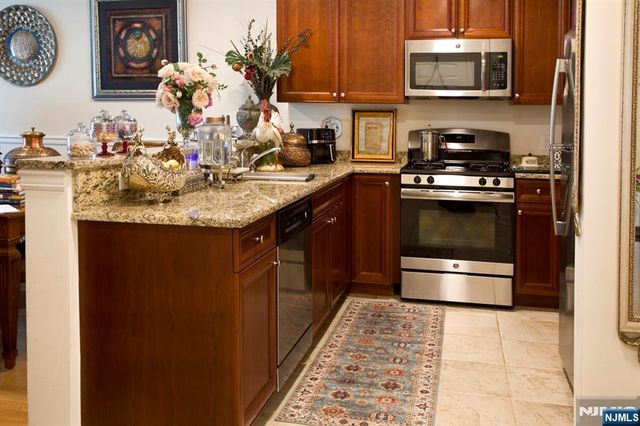 502 Bushes Lane, Elmwood Park, NJ 07407