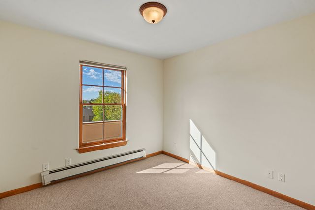 41 E Via Plaza Nueva, Santa Fe, NM 87507