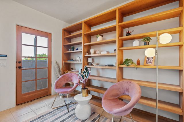 41 E Via Plaza Nueva, Santa Fe, NM 87507