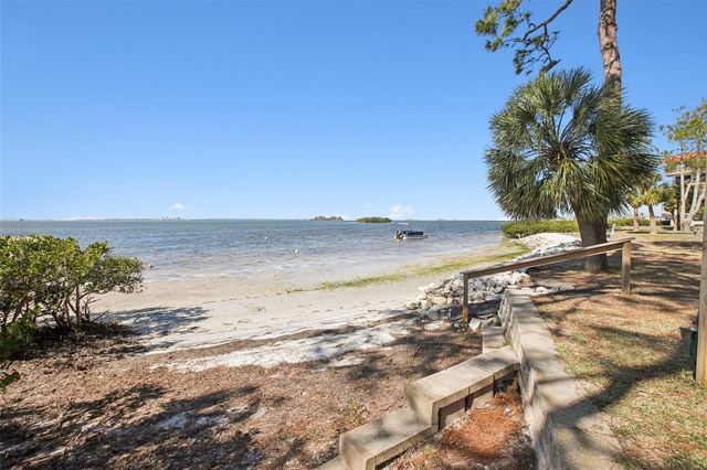 2700 BAYSHORE BOULEVARD 1305, Dunedin, FL 34698