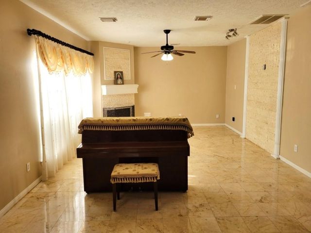 13523 Verbena Lane, Houston, TX 77083