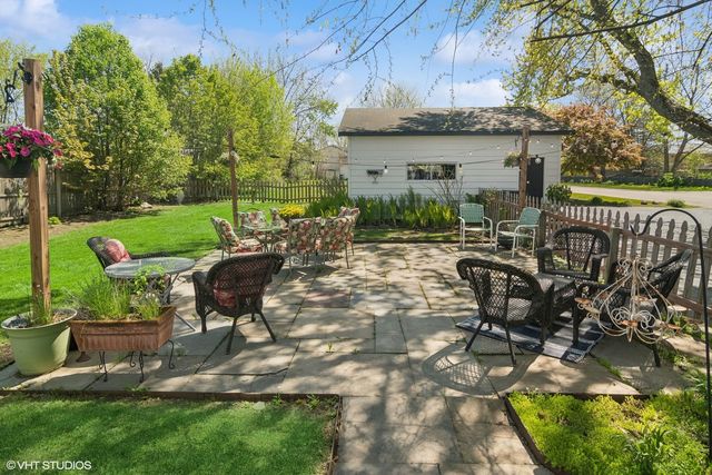 429 Grand Avenue, Lake Zurich, IL 60047