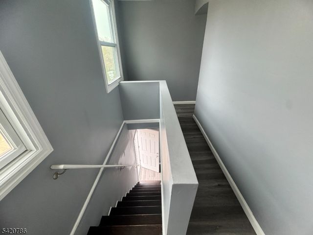 17 Home St, Franklin Twp., NJ 08873