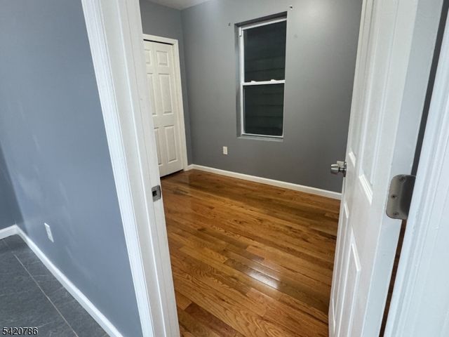 17 Home St, Franklin Twp., NJ 08873