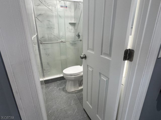 17 Home St, Franklin Twp., NJ 08873