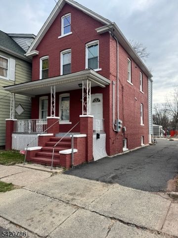 17 Home St, Franklin Twp., NJ 08873