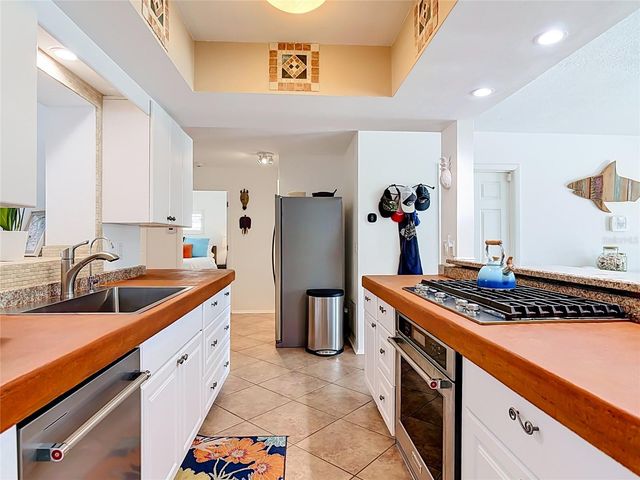 1412 BEACON STREET, New Smyrna Beach, FL 32169