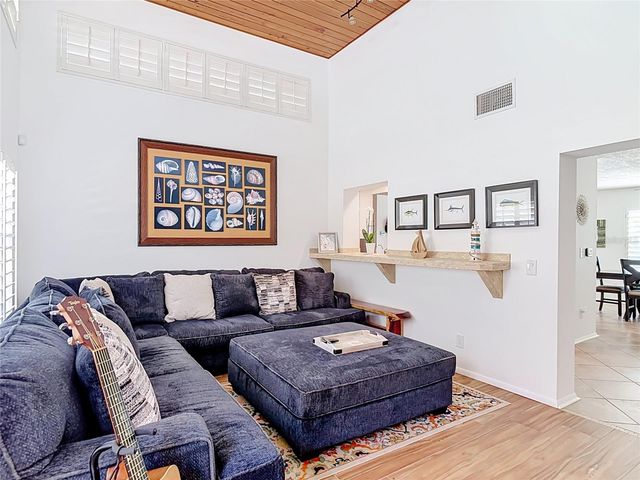 1412 BEACON STREET, New Smyrna Beach, FL 32169