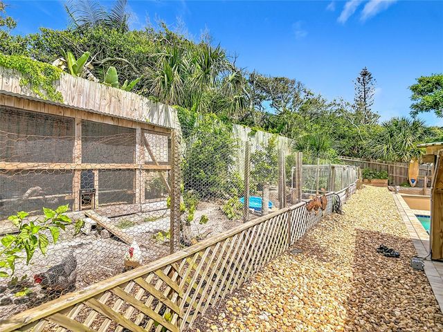 1412 BEACON STREET, New Smyrna Beach, FL 32169
