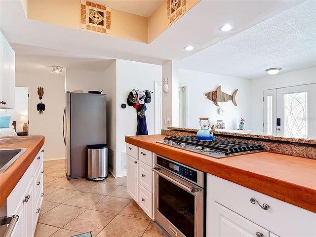 1412 BEACON STREET, New Smyrna Beach, FL 32169