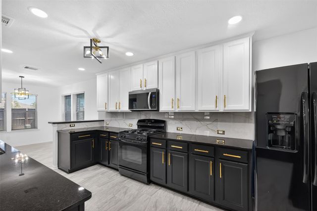 15807 Sonoma Park Drive, Houston, TX 77049