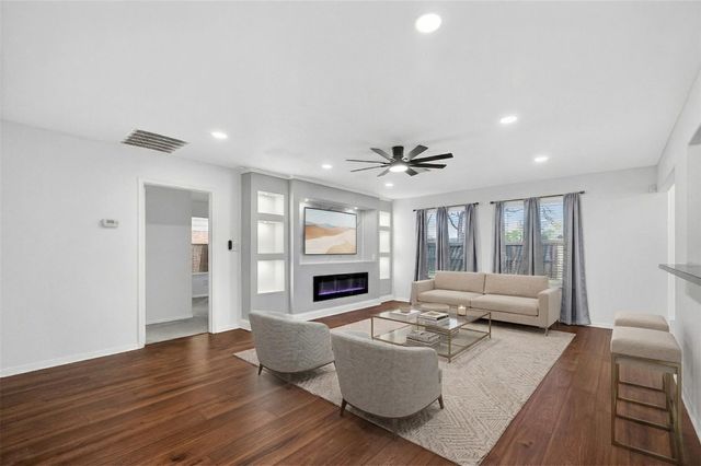 15807 Sonoma Park Drive, Houston, TX 77049