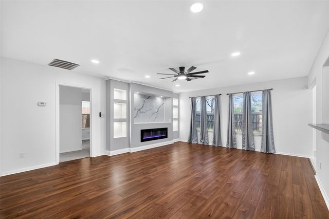 15807 Sonoma Park Drive, Houston, TX 77049