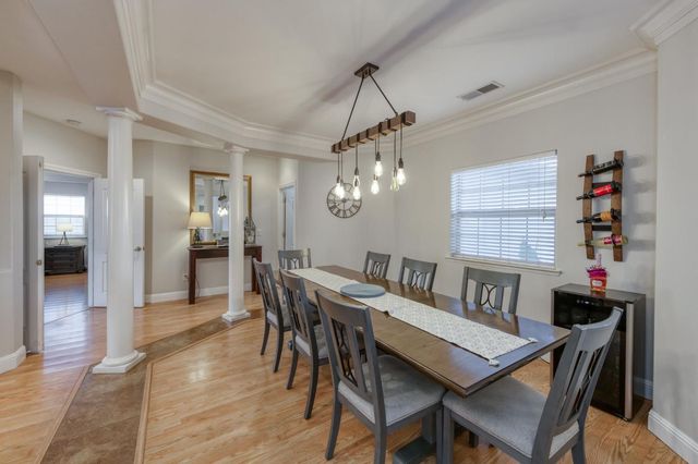 17448 Island Drive, Madera, CA 93636