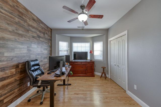 17448 Island Drive, Madera, CA 93636