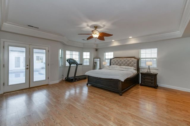 17448 Island Drive, Madera, CA 93636