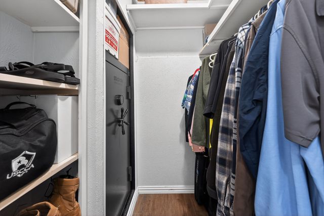 212 Edgewood Drive, Highland Village, TX 75077