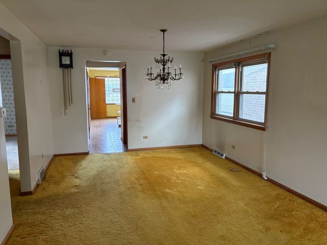 10031 S Forest Avenue, Chicago, IL 60628