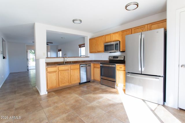 2617 E SAN MANUEL Road, San Tan Valley, AZ 85143