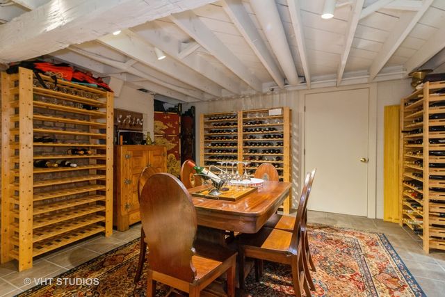 4476 W Edgewood Road, Dixon, IL 61021