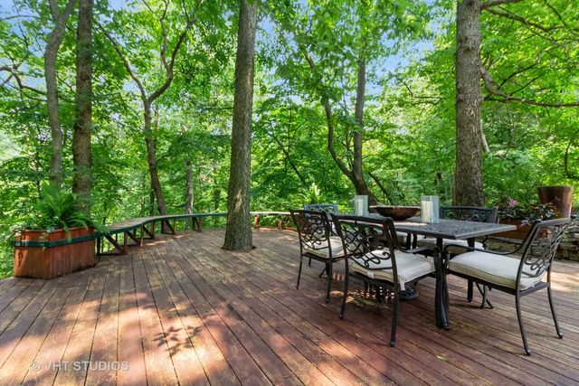 4476 W Edgewood Road, Dixon, IL 61021