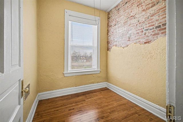 6018 Virginia Avenue, St Louis, MO 63111