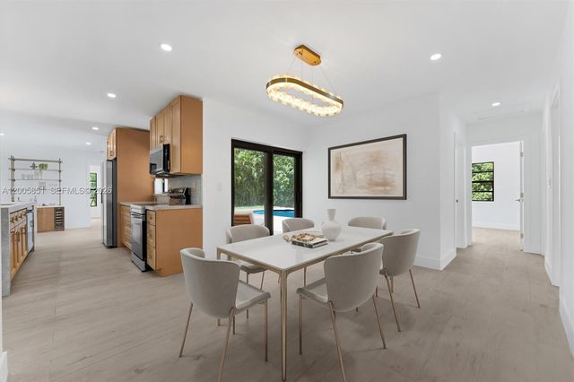 401 SW 63rd Ter, Plantation, FL 33317