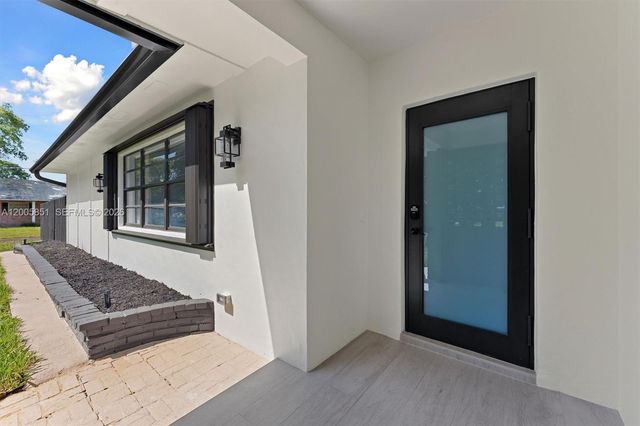 401 SW 63rd Ter, Plantation, FL 33317