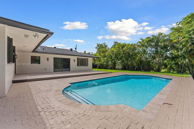 401 SW 63rd Ter, Plantation, FL 33317