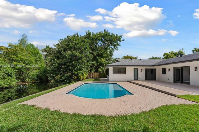 401 SW 63rd Ter, Plantation, FL 33317