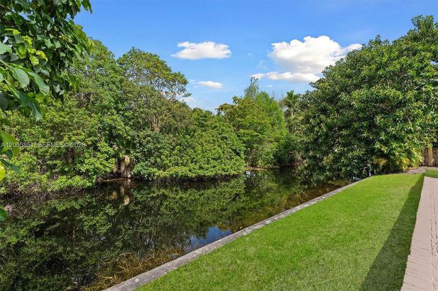 401 SW 63rd Ter, Plantation, FL 33317